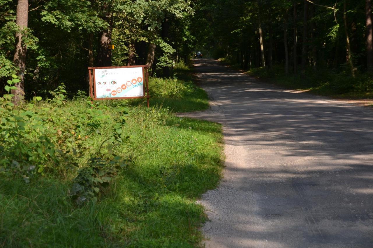 Osrodek Wypoczynkowo-Turystyczny Perla Krutyni Hotel Nowy Most Bagian luar foto
